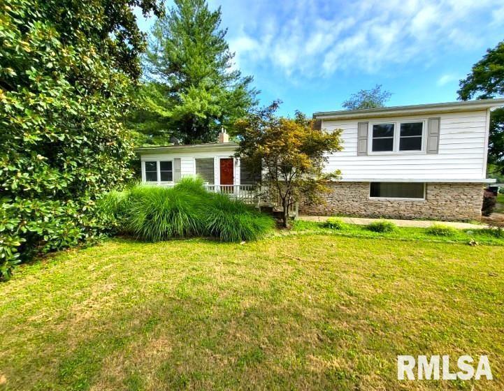 1913 Lake St., Mt Vernon, IL 62864