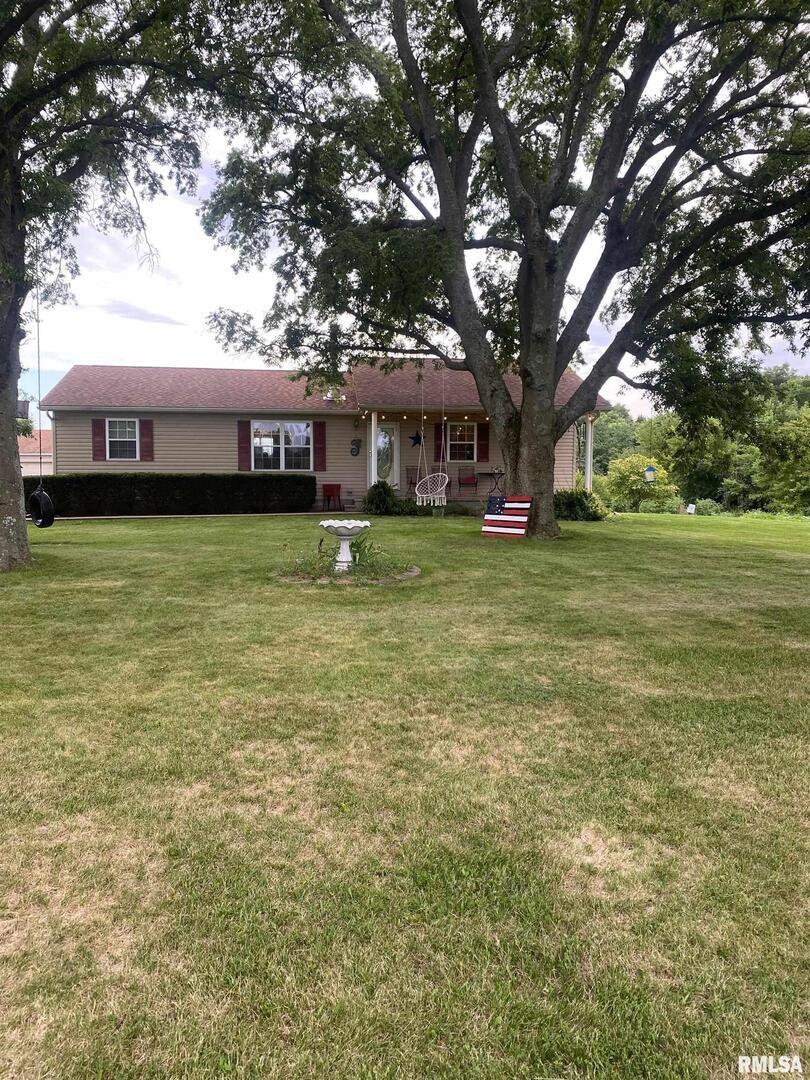 17424 Parrish Rd., West Frankfort, IL 62896