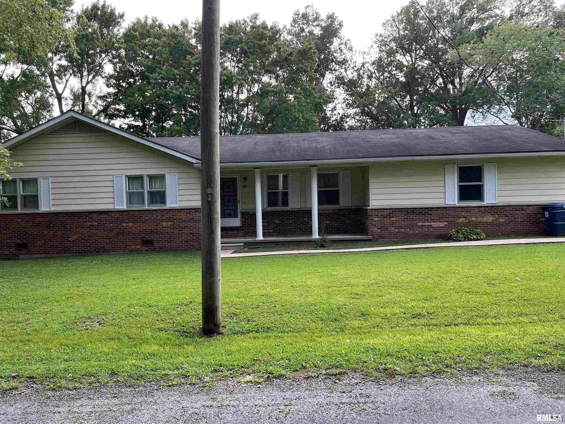 103 N Miller St., Carrier Mills, IL 62918