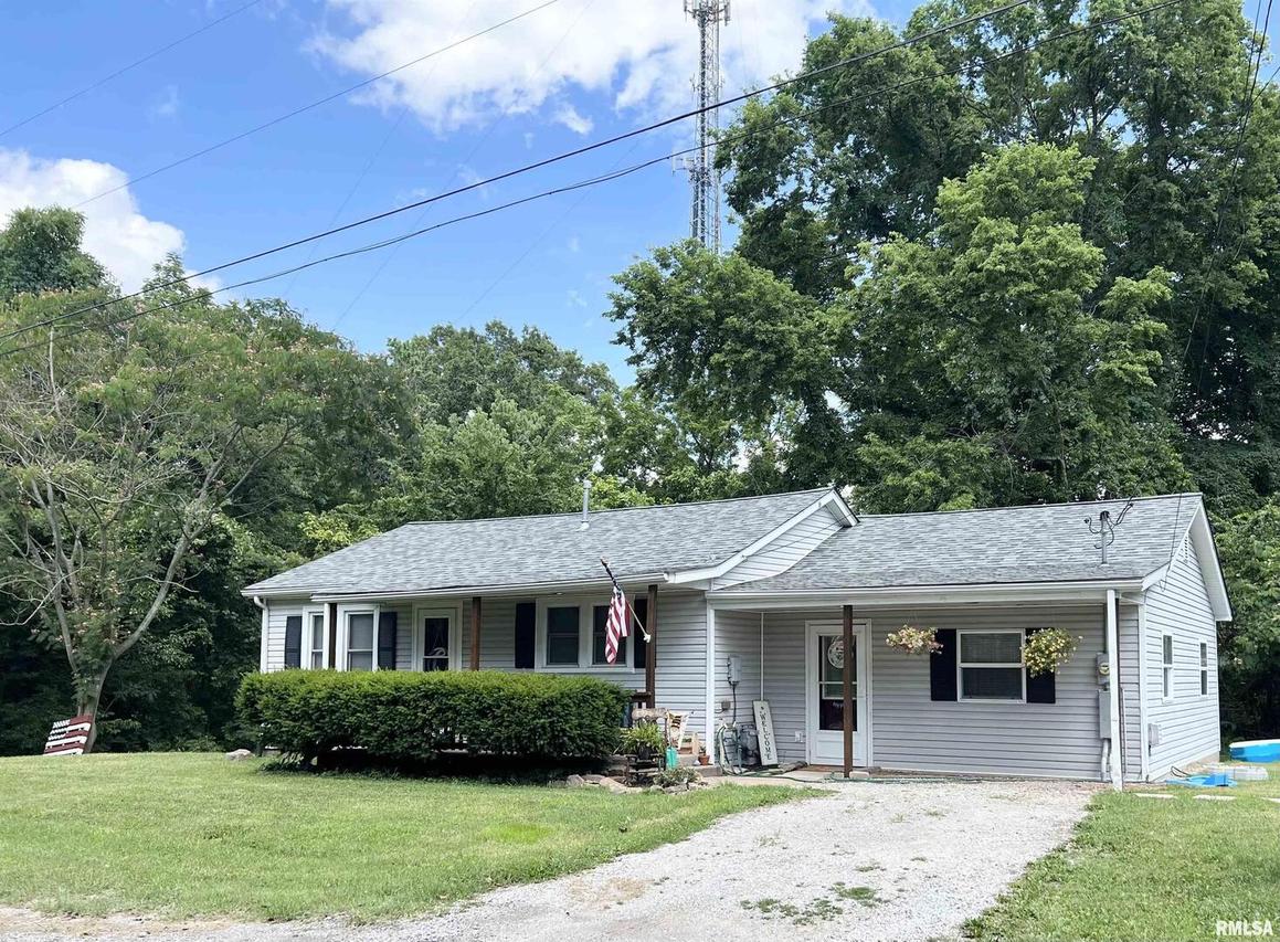 94 Old Brick Rd., Murphysboro, IL 62966