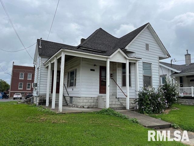 307 N Van Buren St., Marion, IL 62959