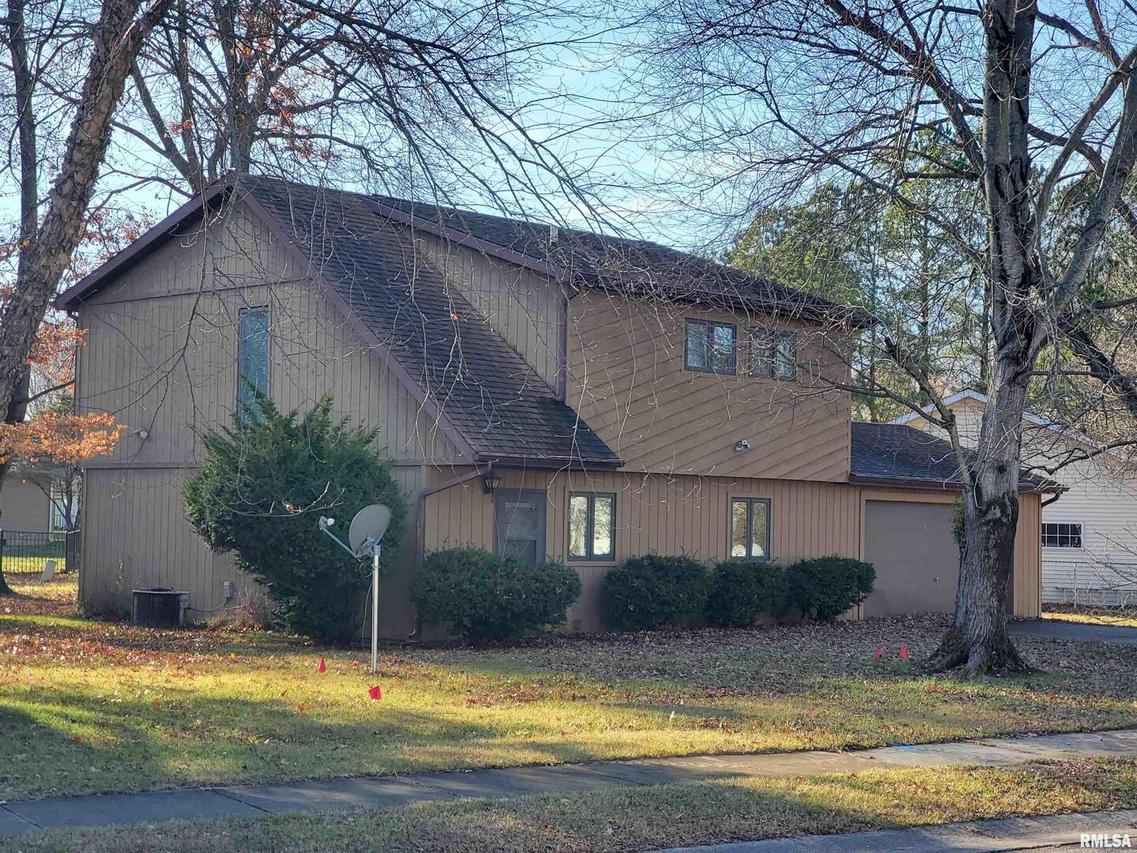 606 S Surrey Ln., Carbondale, IL 62901