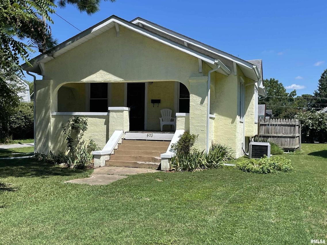 603 S Virginia St., Marion, IL 62959