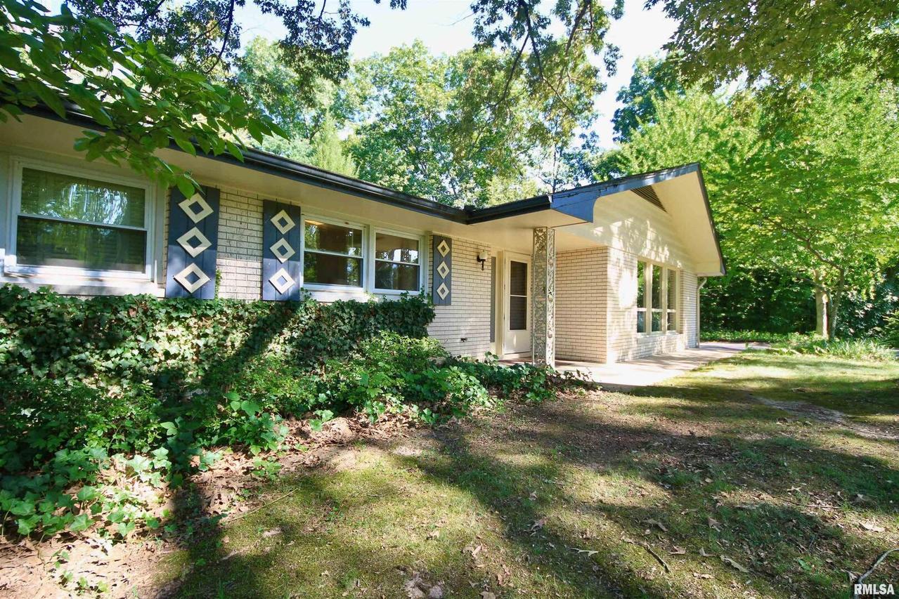 119 Hidden Trace, Carbondale, IL 62901