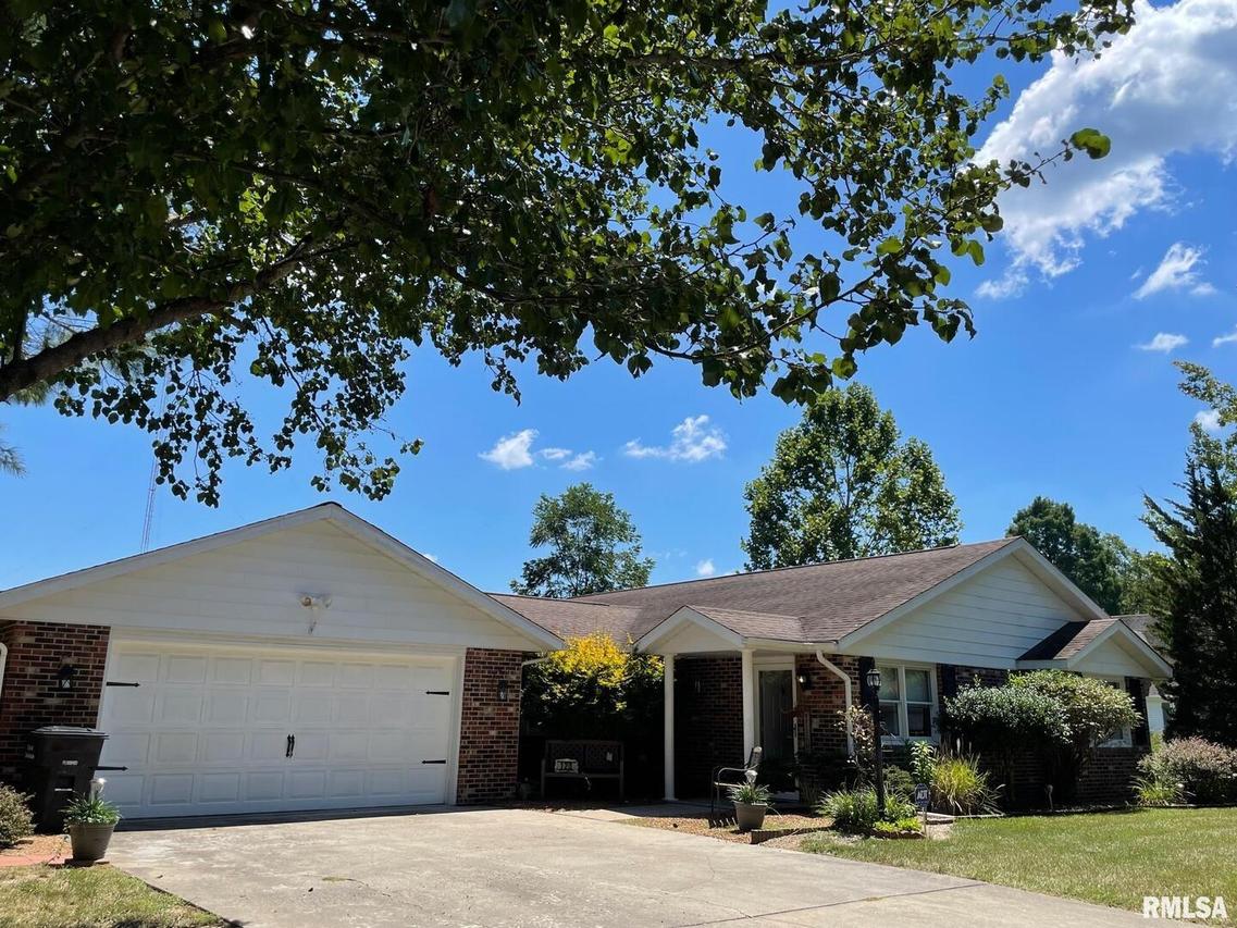 123 S Violet Ln., Carbondale, IL 62901