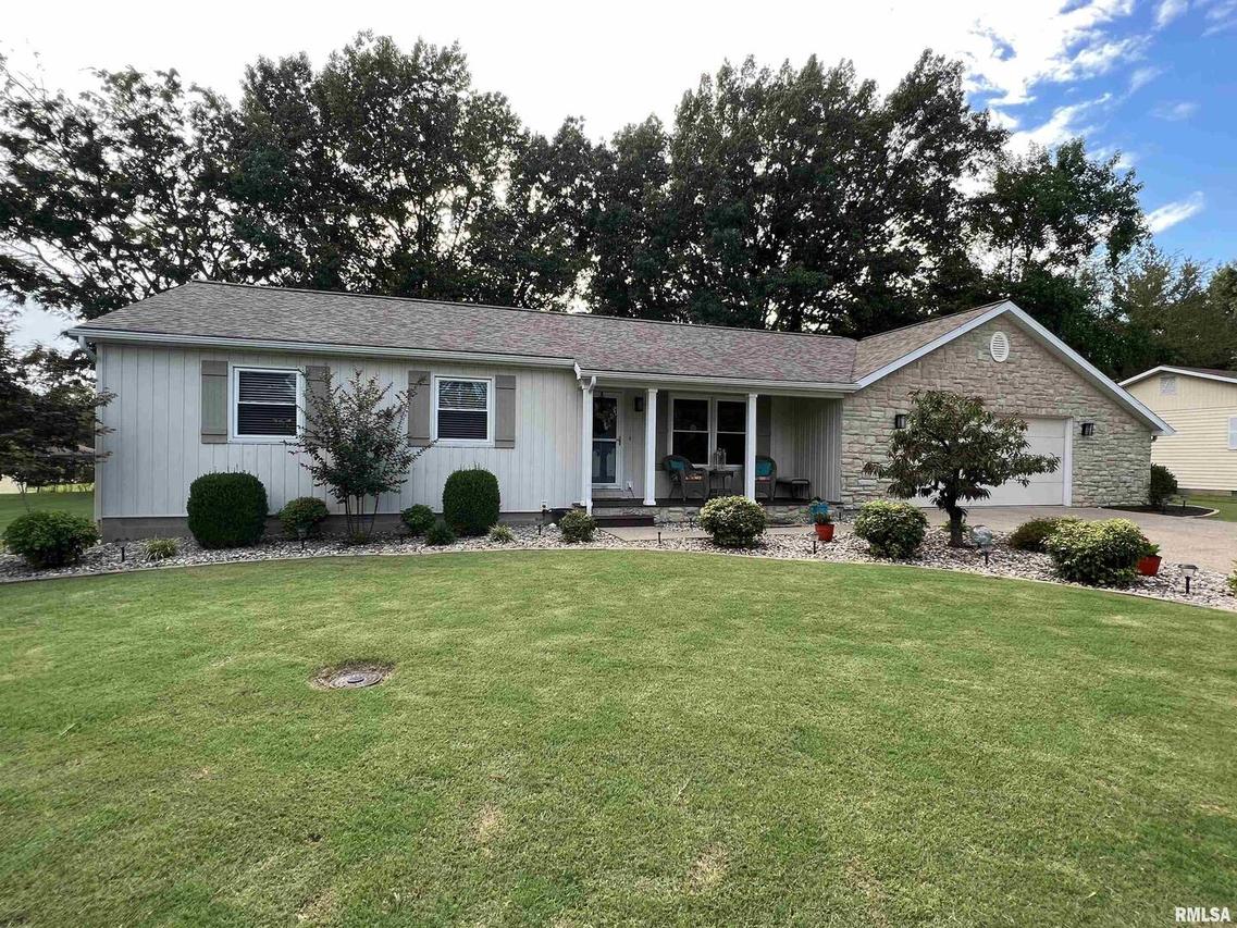 7 Acorn Dr., Harrisburg, IL 62946