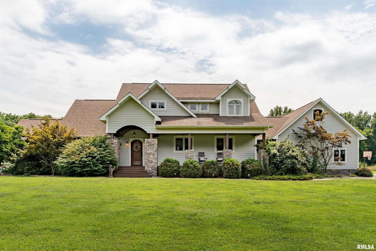 13036 Benton Camp Rd., Benton, IL 62812