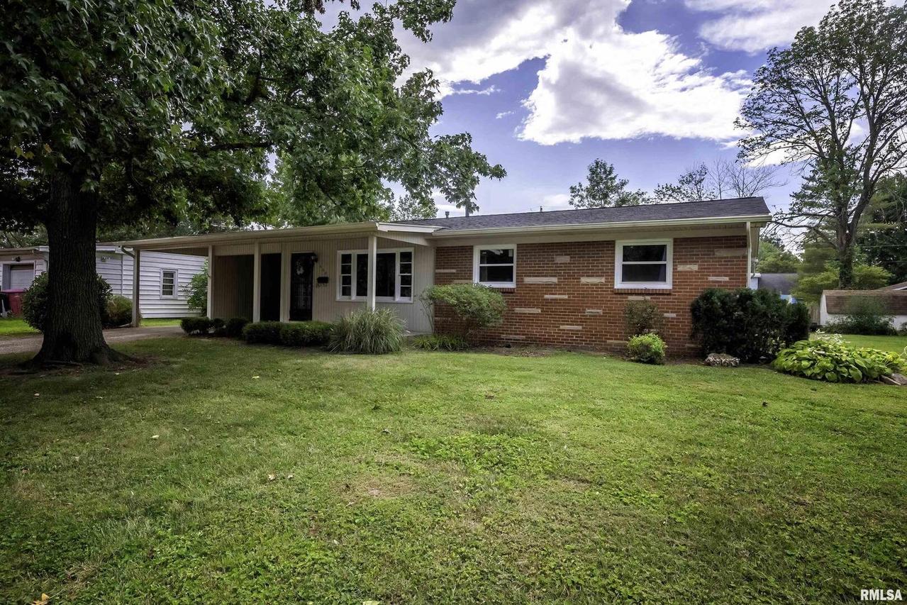 604 S Future St., Marion, IL 62959