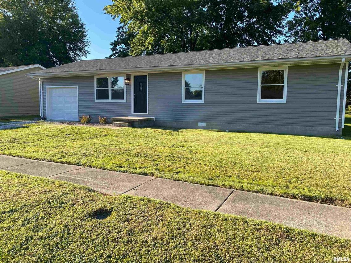 40 Edgebrook Ln., Centralia, IL 62801