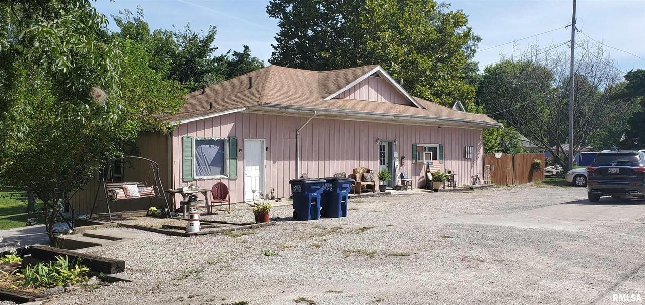 401 W Water Hwy., Pinckneyville, IL 62274