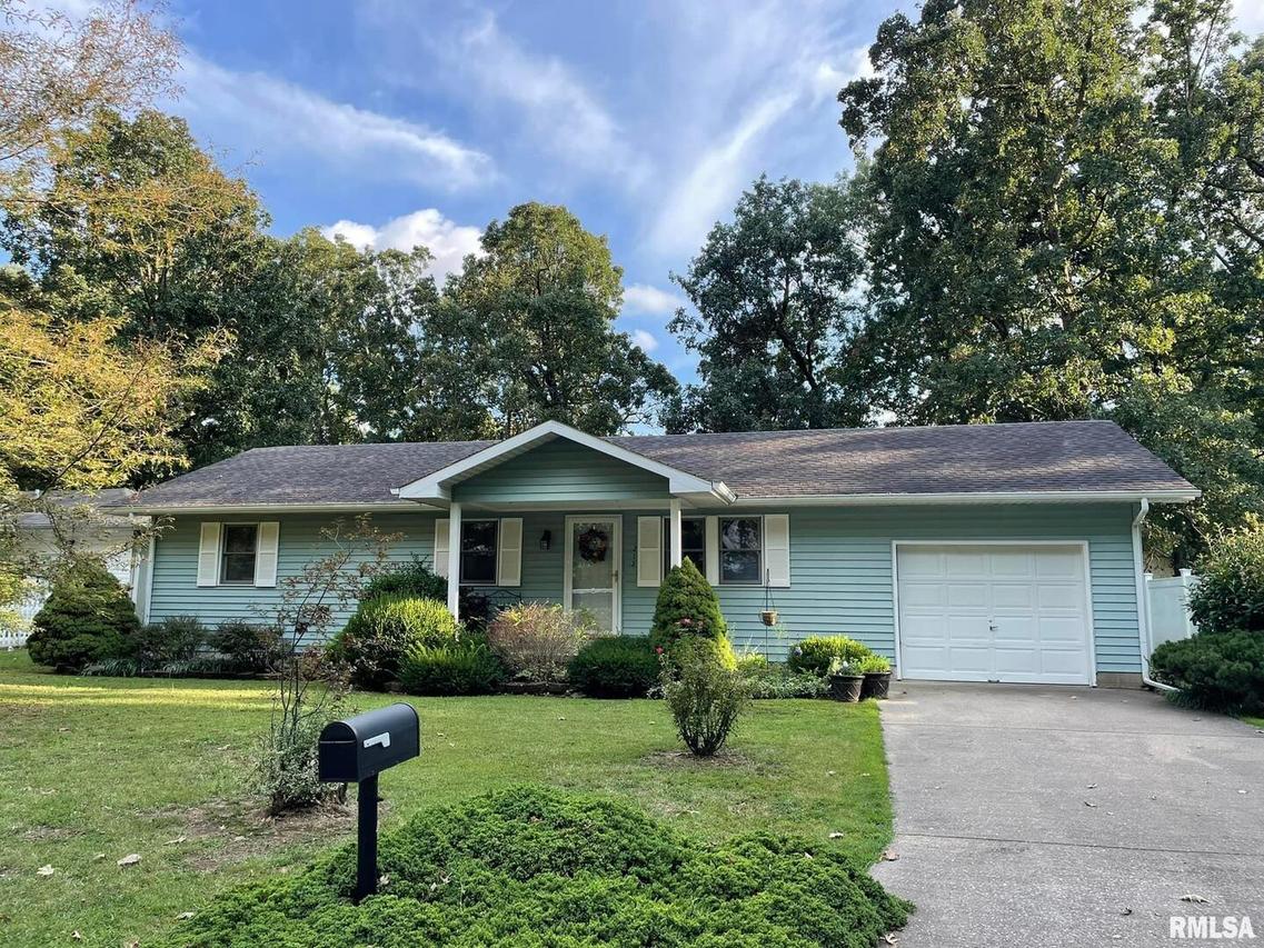 212 E 19th St., Metropolis, IL 62960