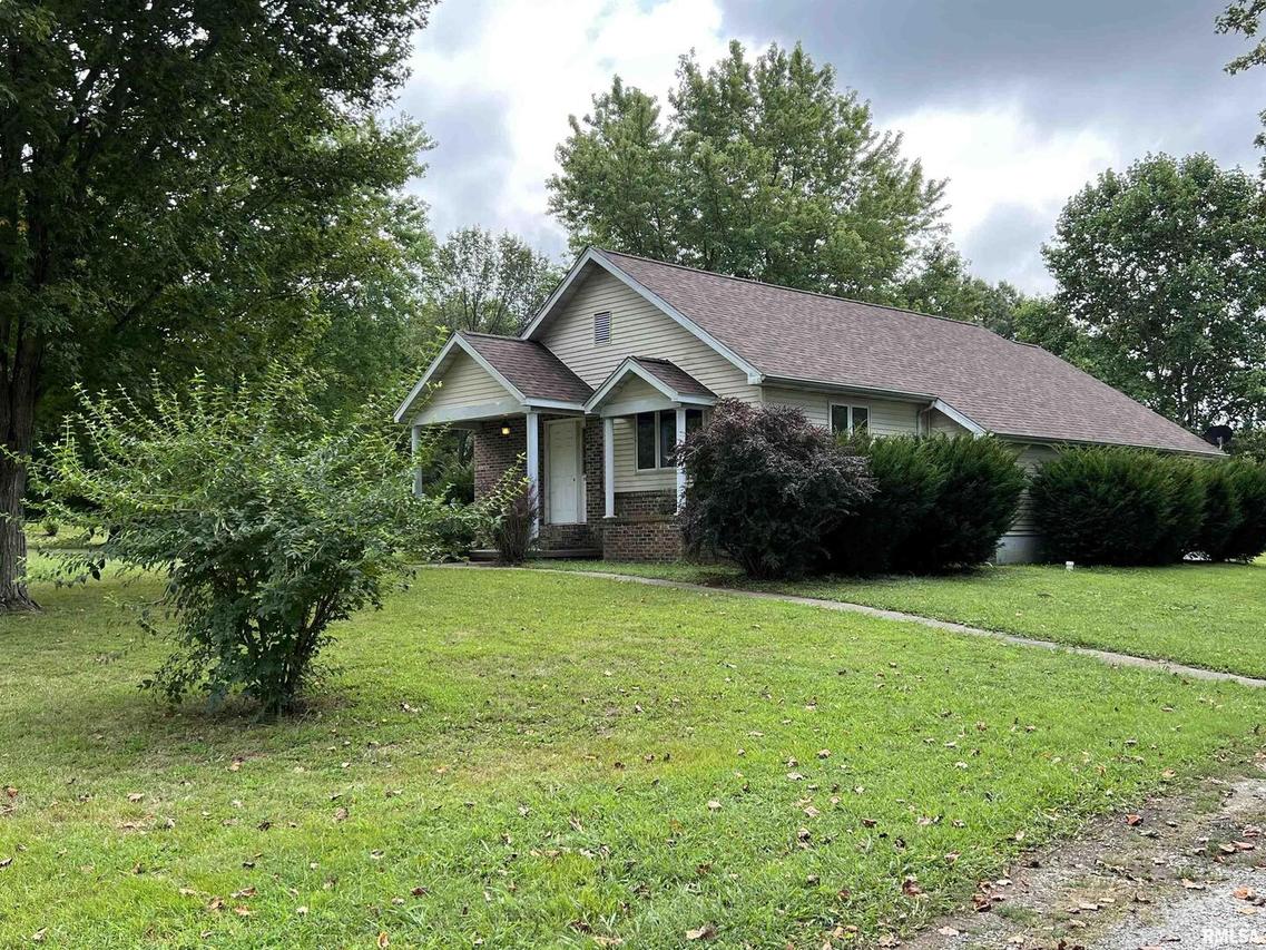 803 Brady Mill Rd., Anna, IL