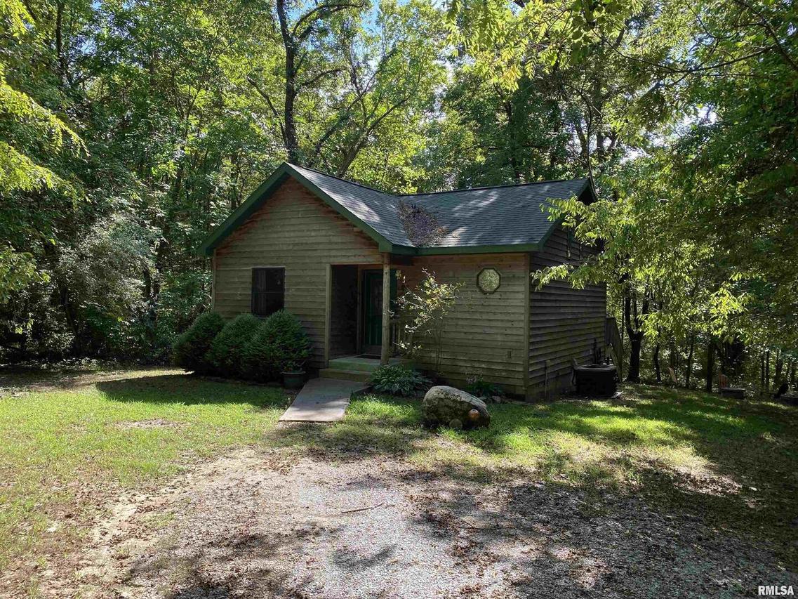 106 Walnut Grove Ln., Makanda, IL 62958