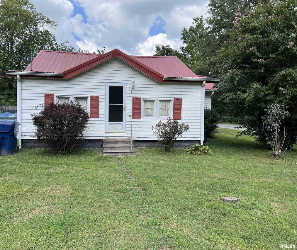 641 Oak Ave., Mt Vernon, IL 62864