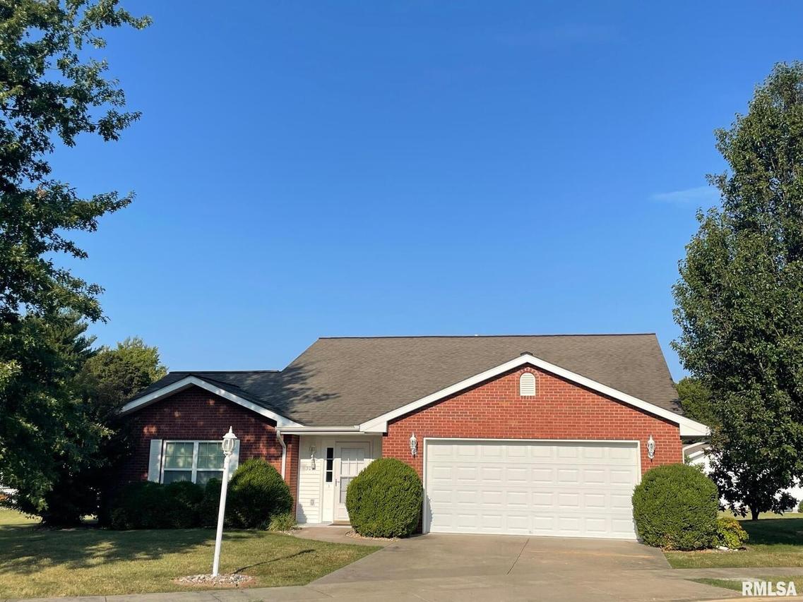 504 Lexington Ct., Carbondale, IL 62901