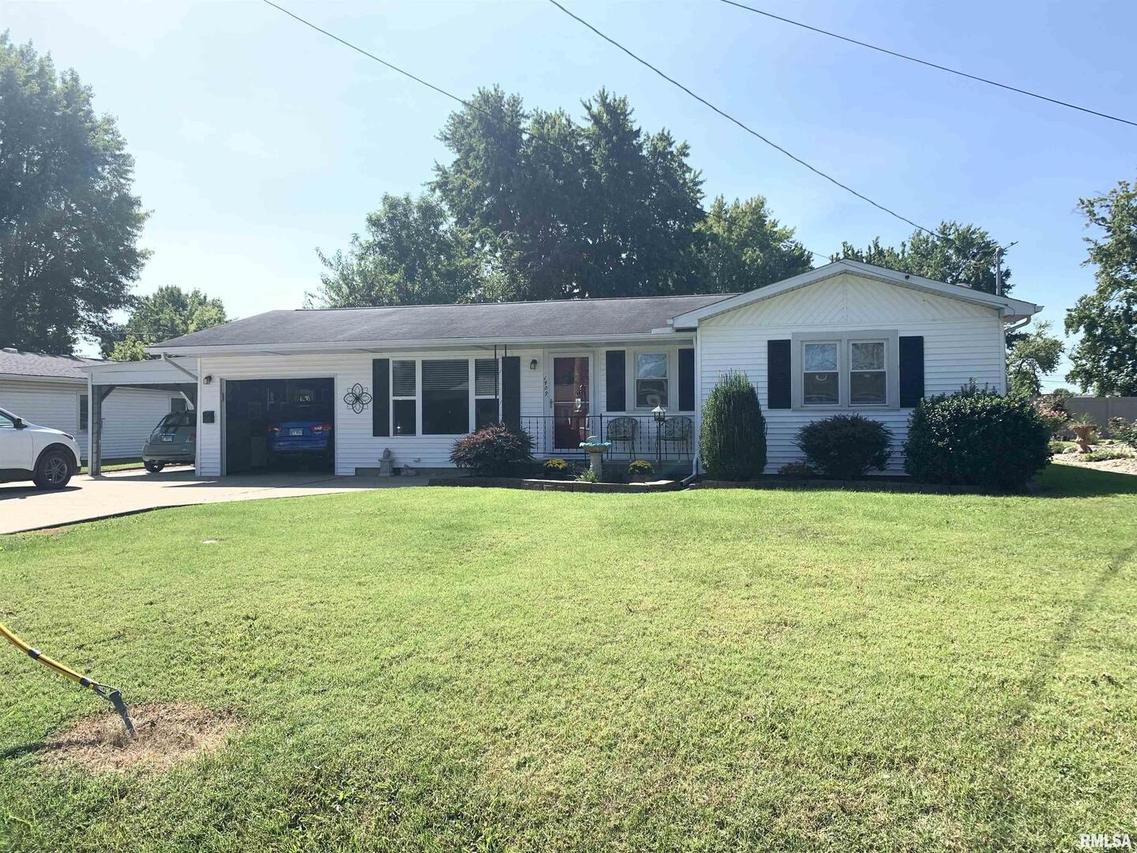 1409 W Goodall St., Marion, IL 62959