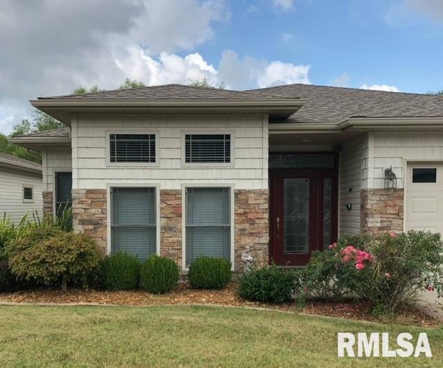 2702 Prairie Pl., Carbondale, IL 62901