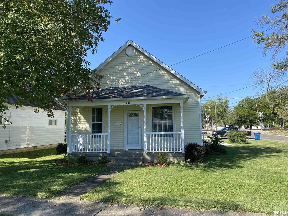 246 N Commercial, Centralia, IL 62801