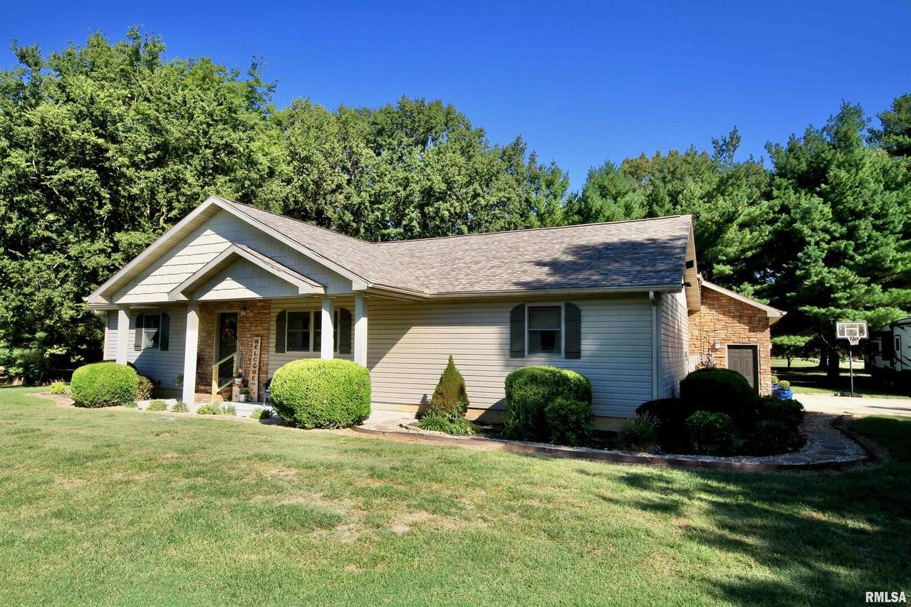 15 Maes Rd., Murphysboro, IL 62966