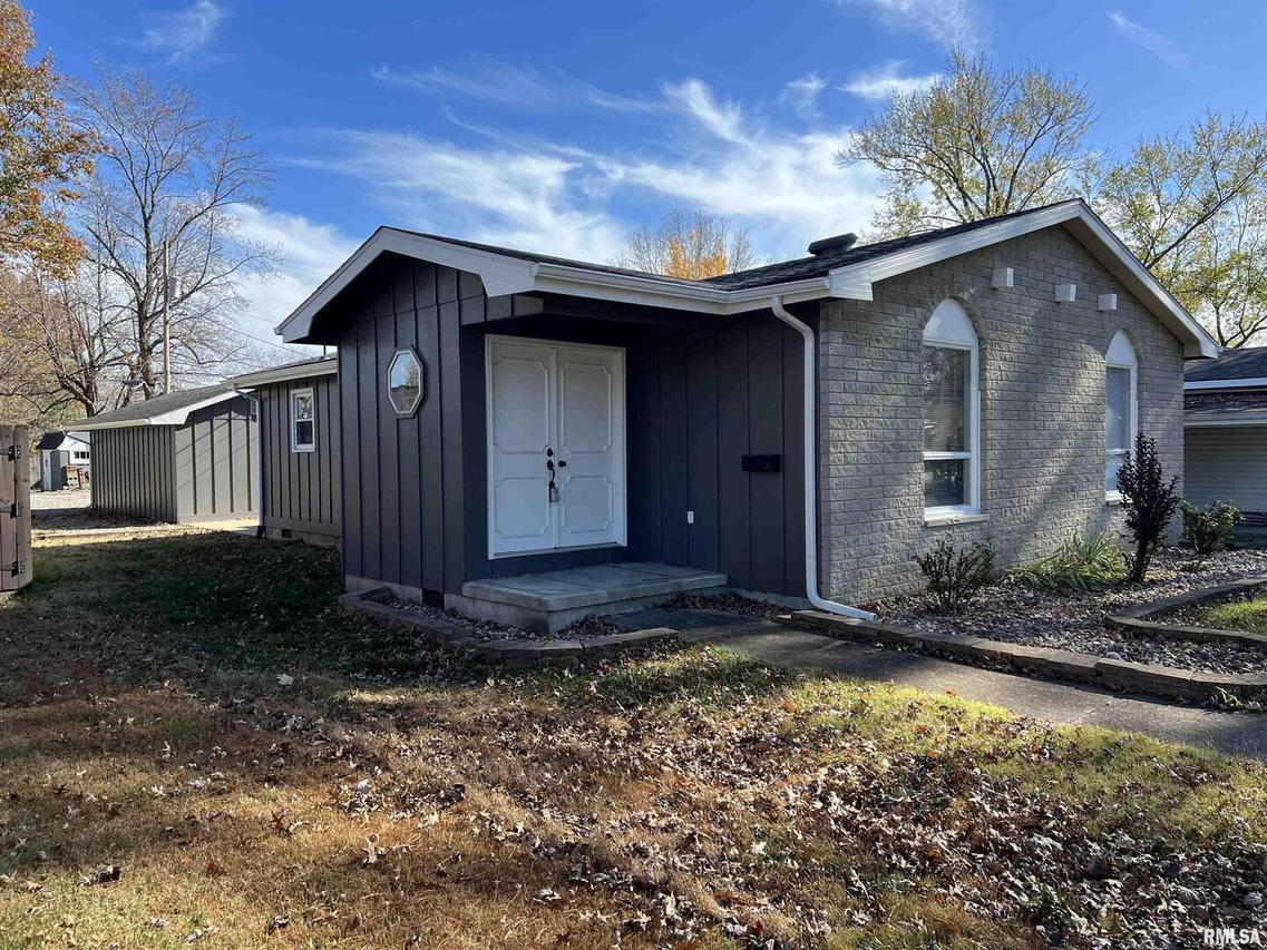 503 S 1st St., Marion, IL 62959