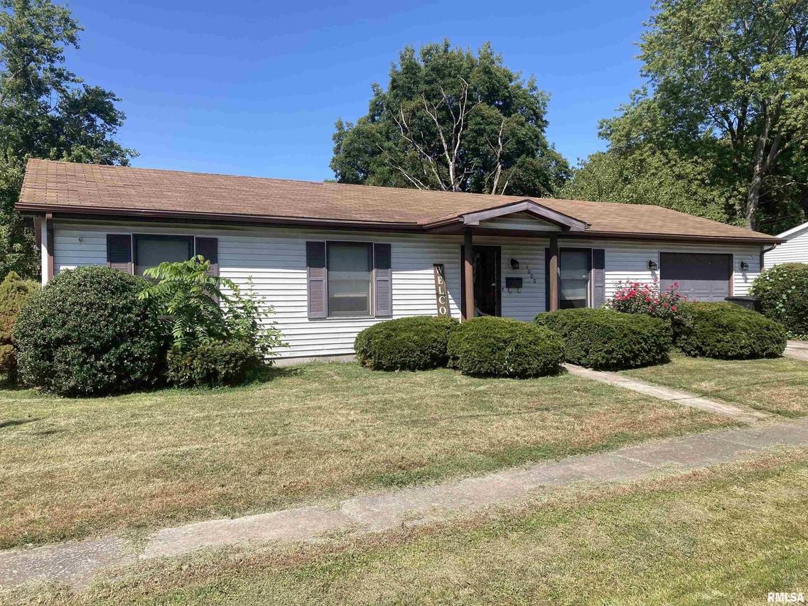 1000 N Whitman St., Marion, IL 62959