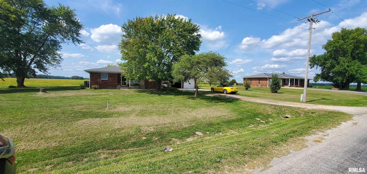 4691 County Road 17 County Rd., Nashville, IL 62263