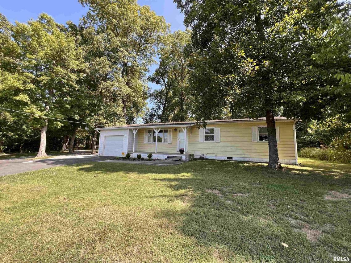 2192 Old Hwy 51, Makanda, IL 62958