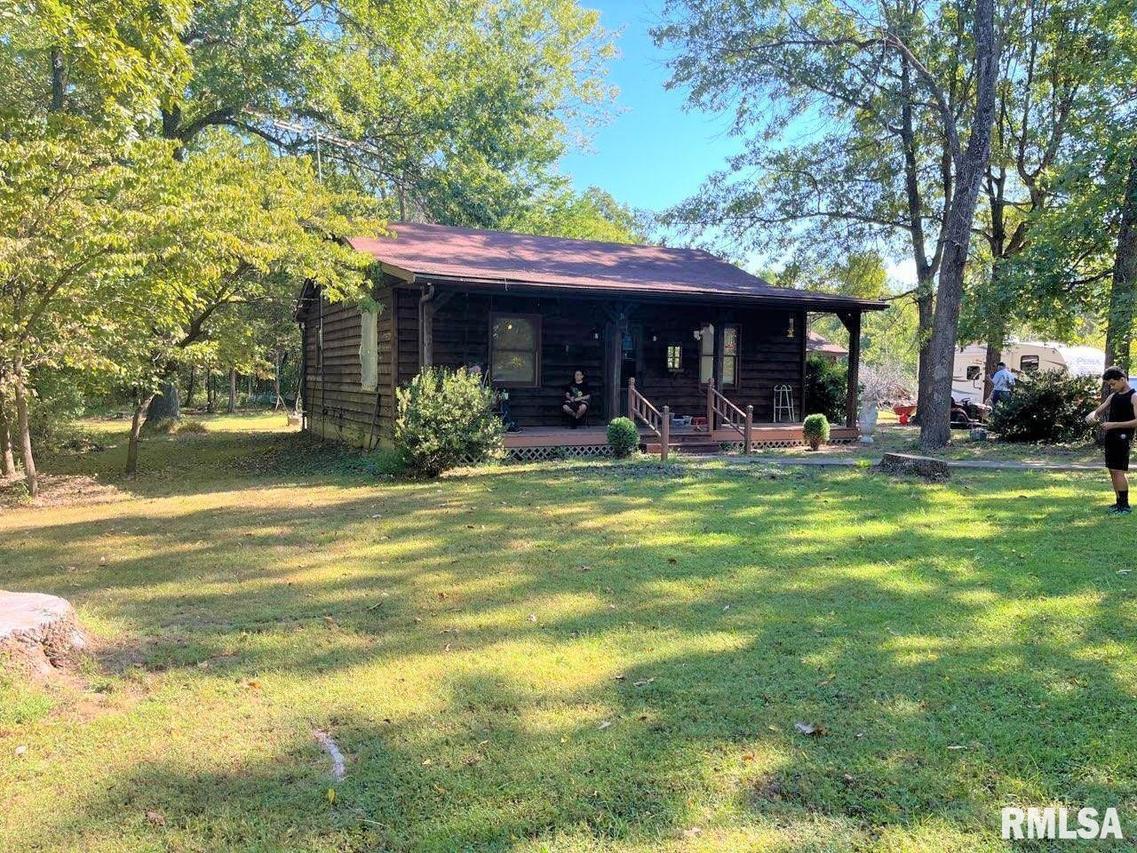 20716 Galatia Post Rd., Pittsburg, IL