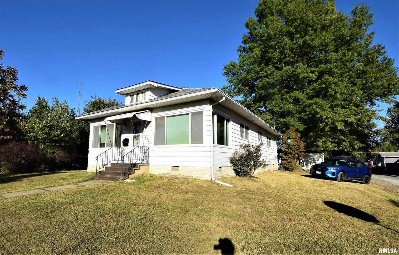 712 S Thomas St., Christopher, IL 62822