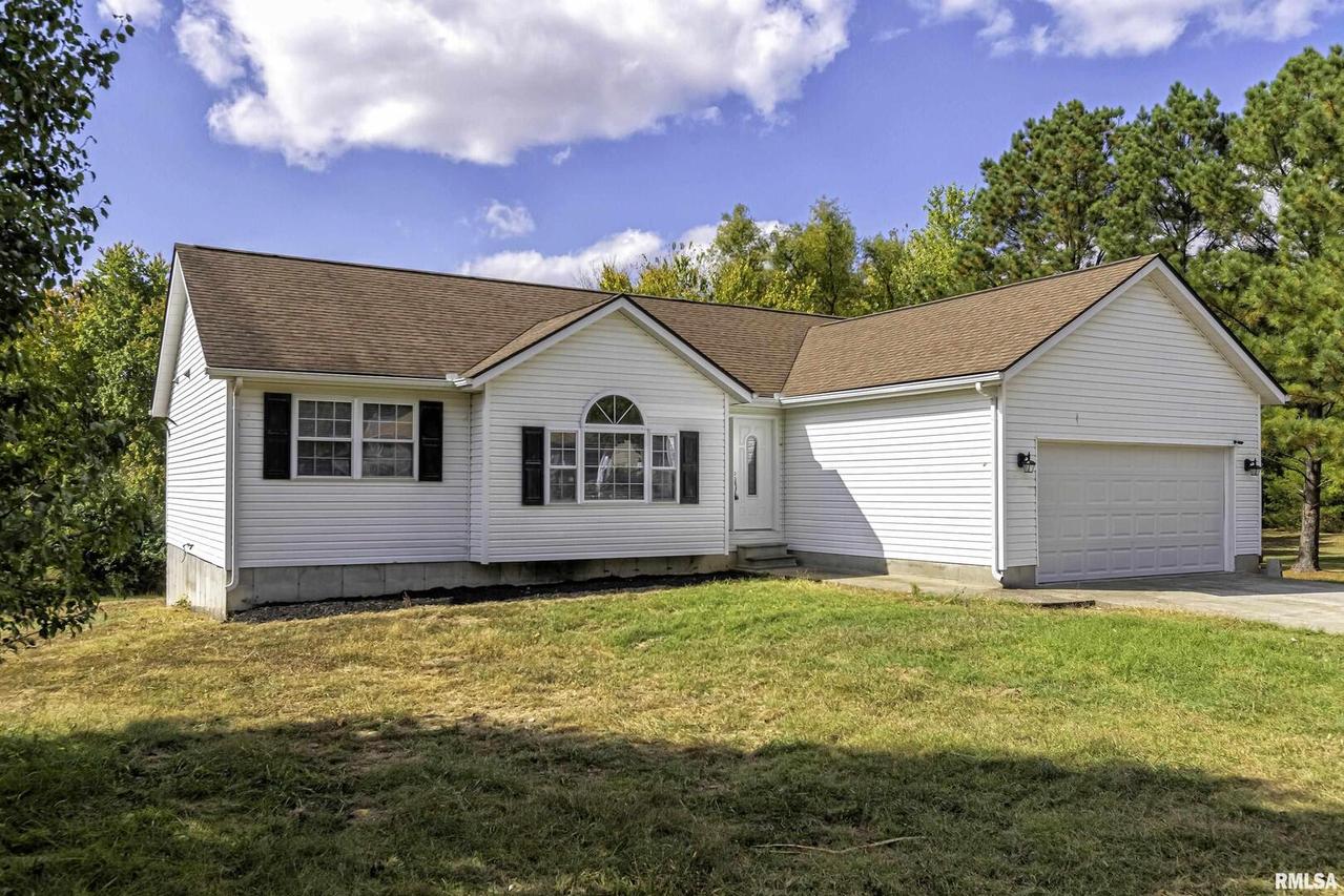 11751 Kevin Ln., Carterville, IL 62918