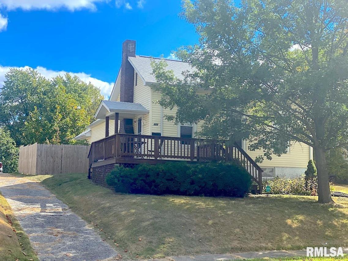 322 N 11th St., Murphysboro, IL 62966