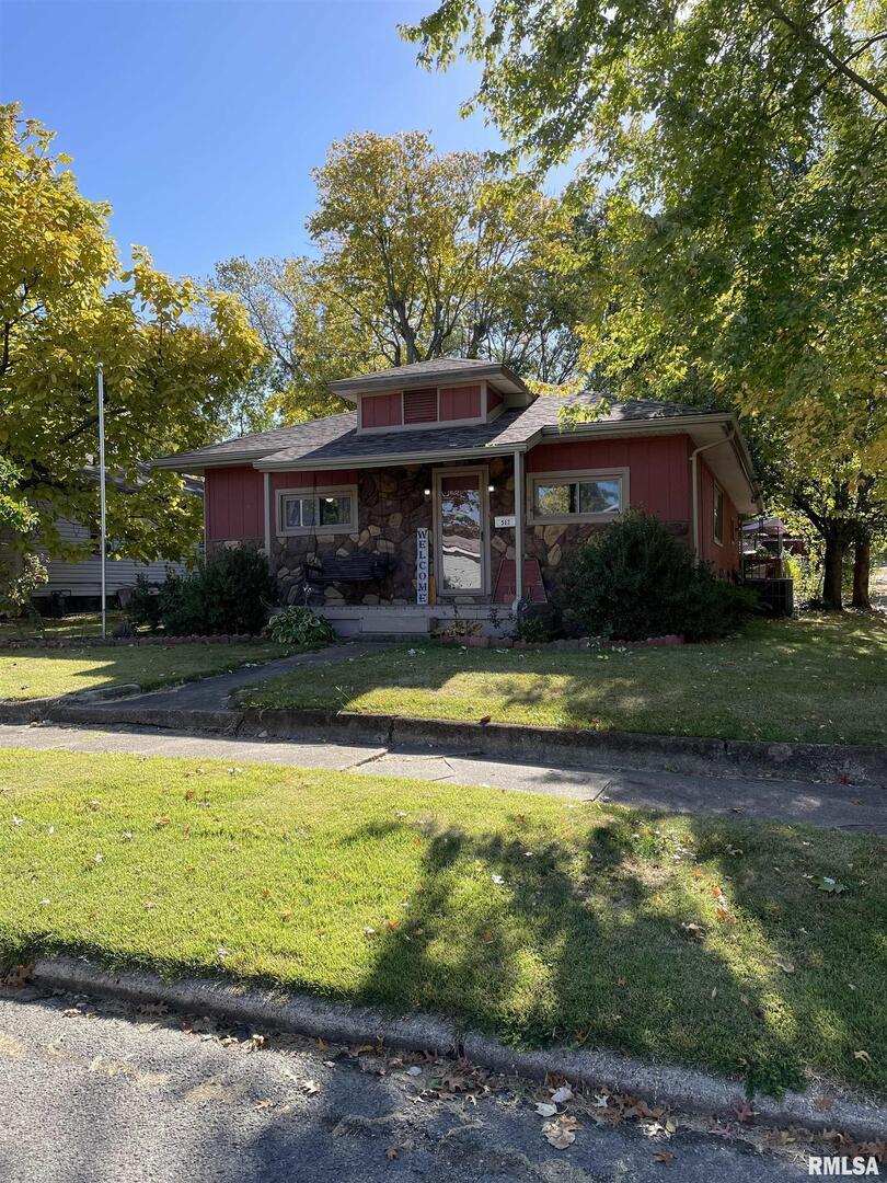 512 S Pine St., Zeigler, IL 62999
