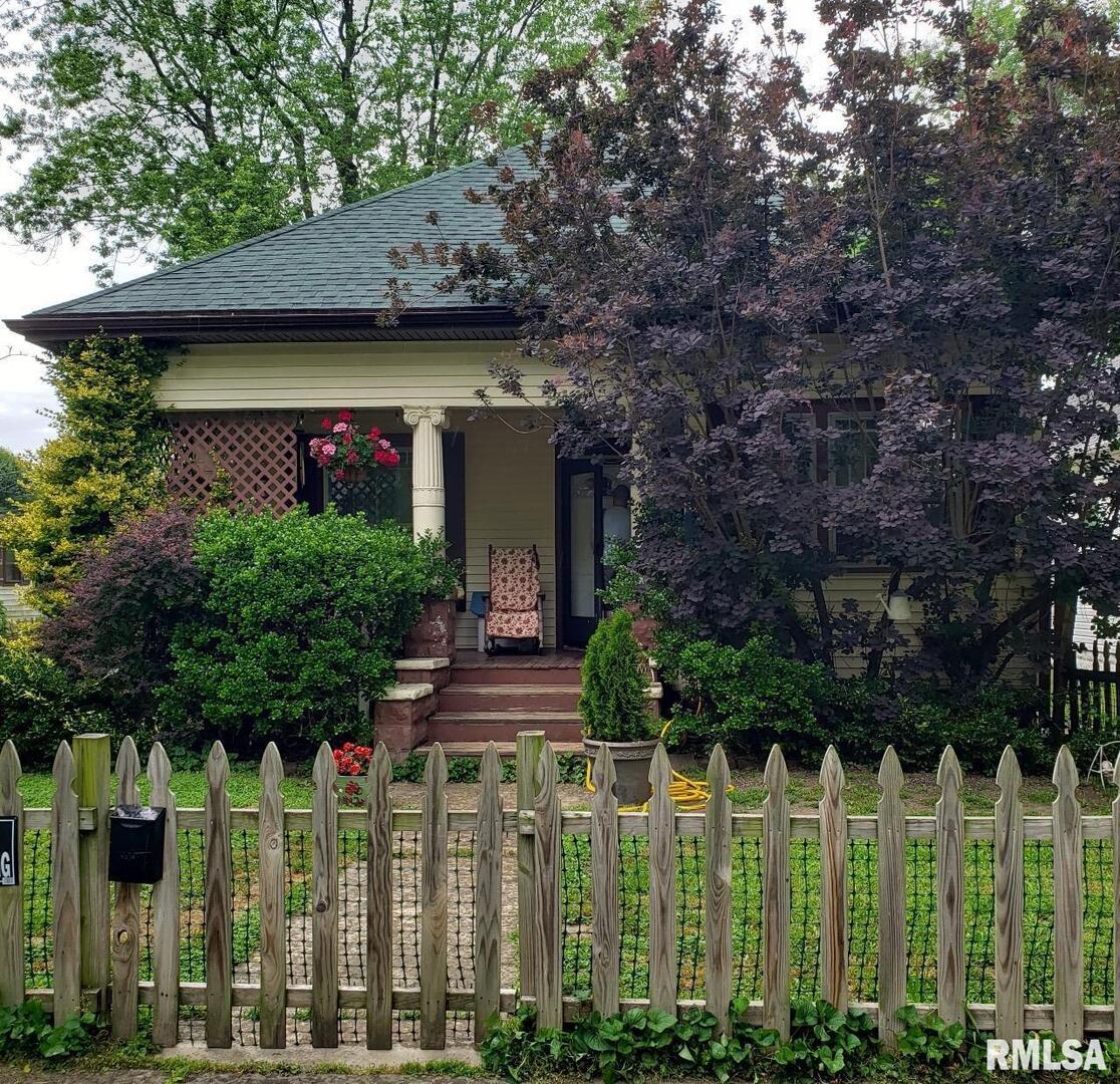 142 Clinmar Pl., Centralia, IL 62801