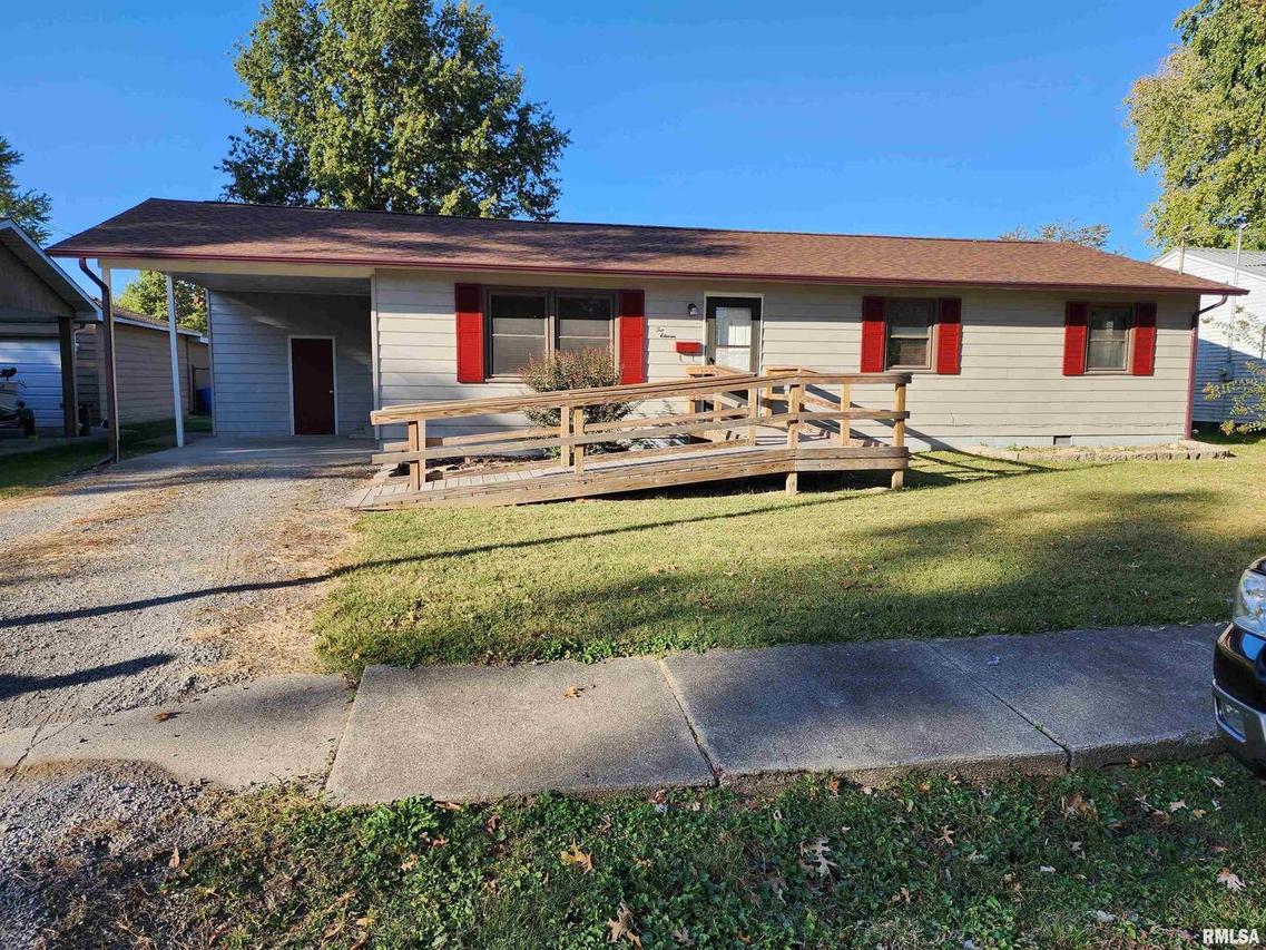 1011 Kirkpatrick St., Benton, IL 62812