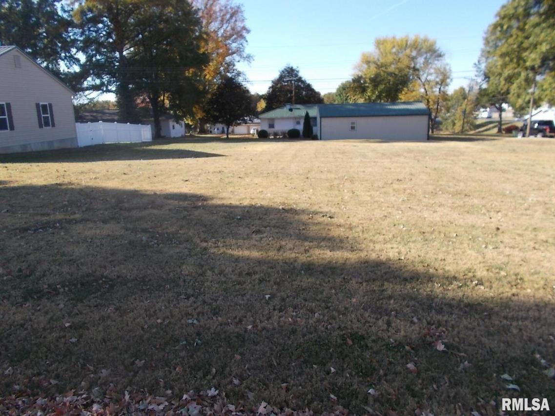 0000 Edna St., Chester, IL 62233