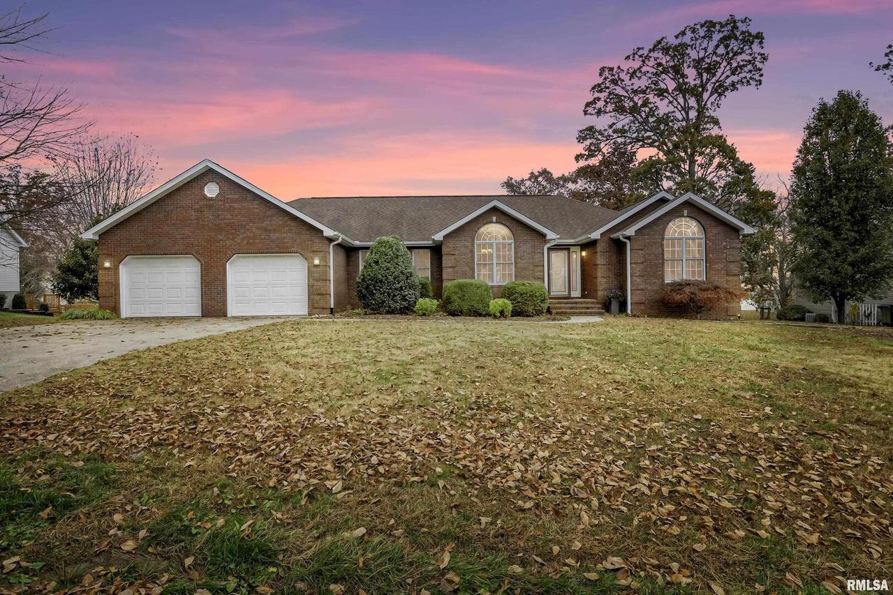 2504 Saddle Ln., Marion, IL 62959