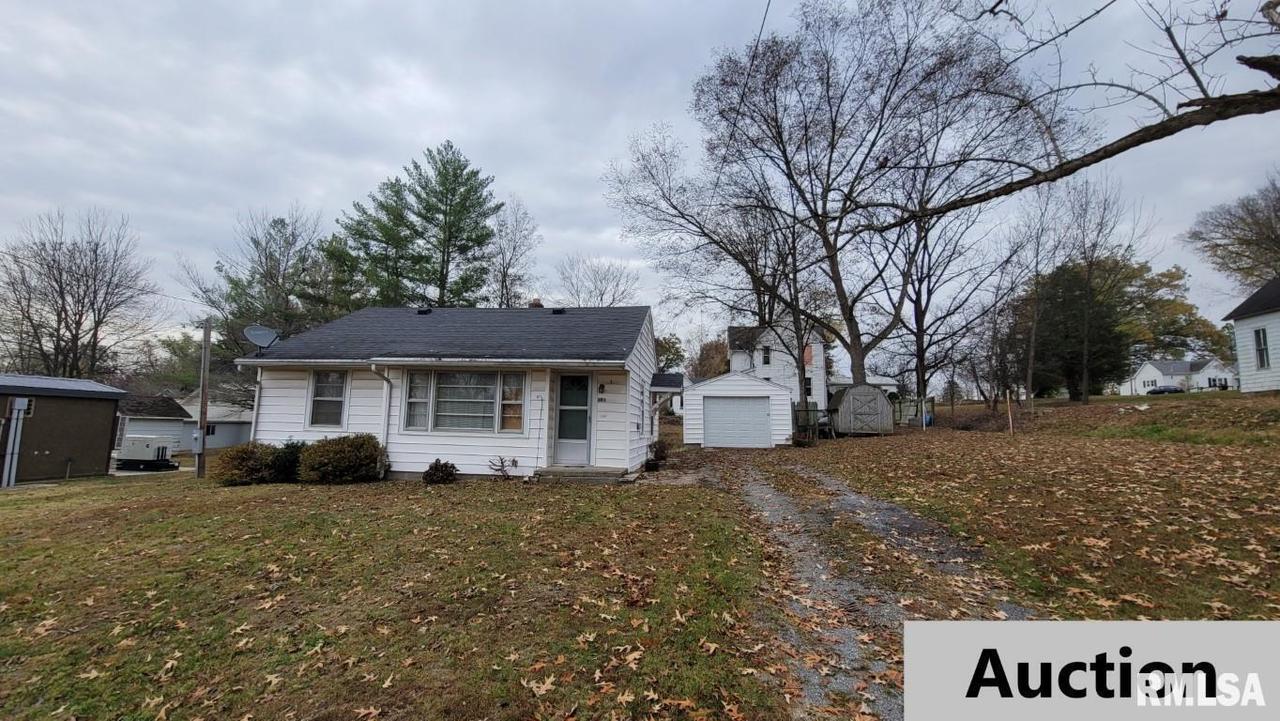 606 N 6th St., Vienna, IL 62995