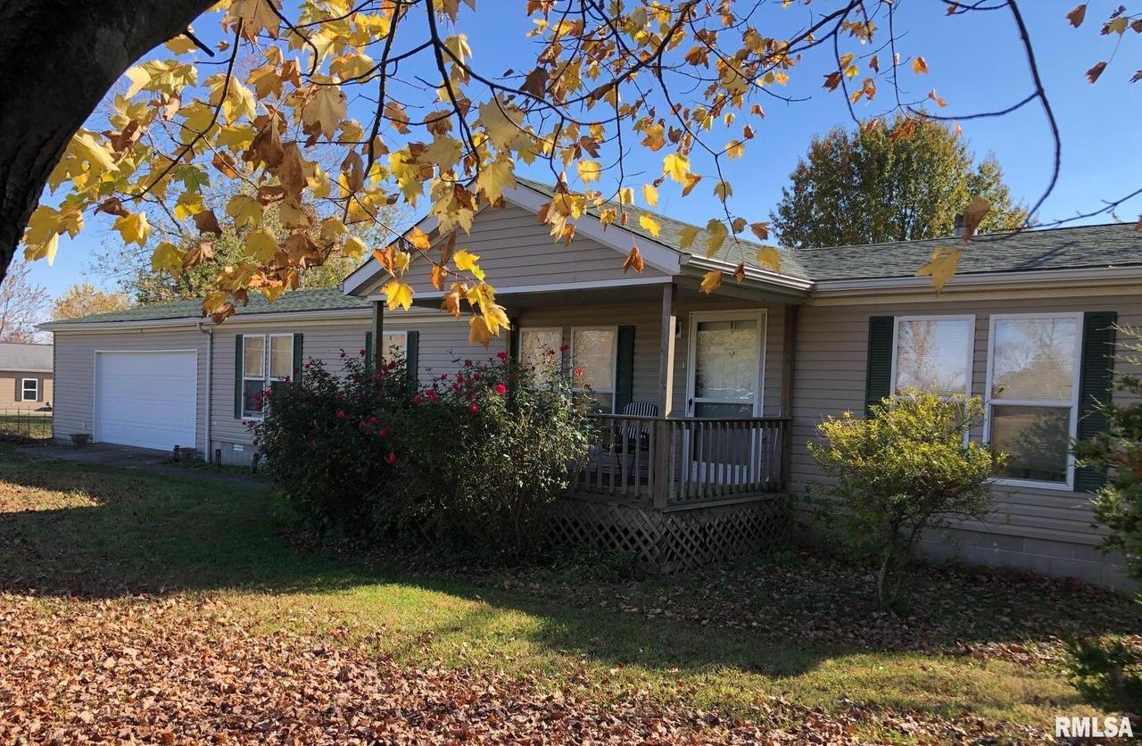 5174 Ava Rd., Murphysboro, IL 62966