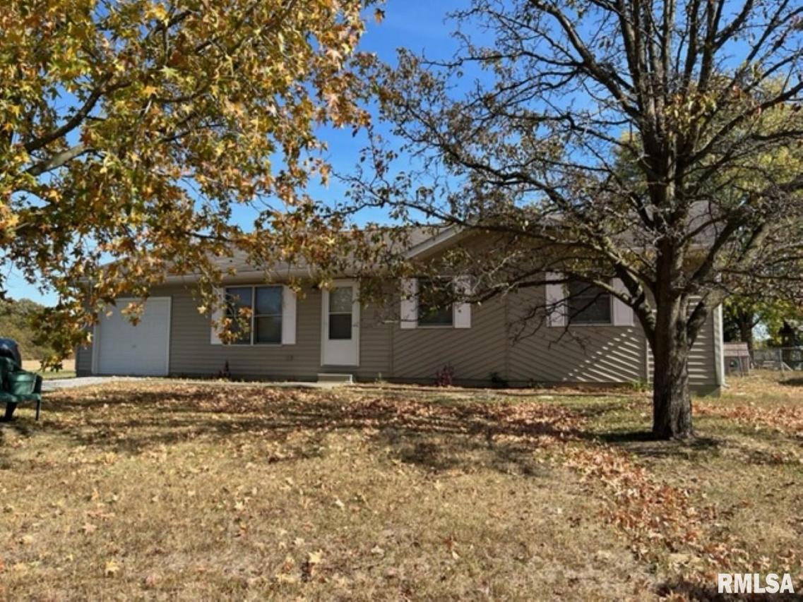 109 N Lawrence St., Desoto, IL 62924