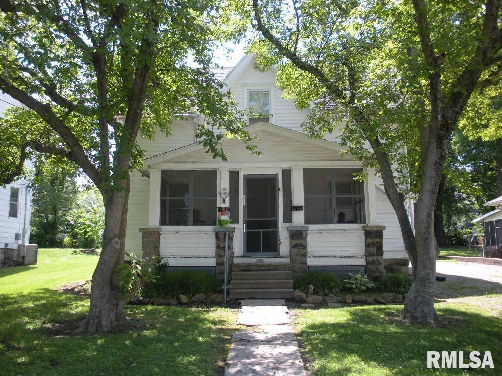 200 N Almond St., Carbondale, IL 62901