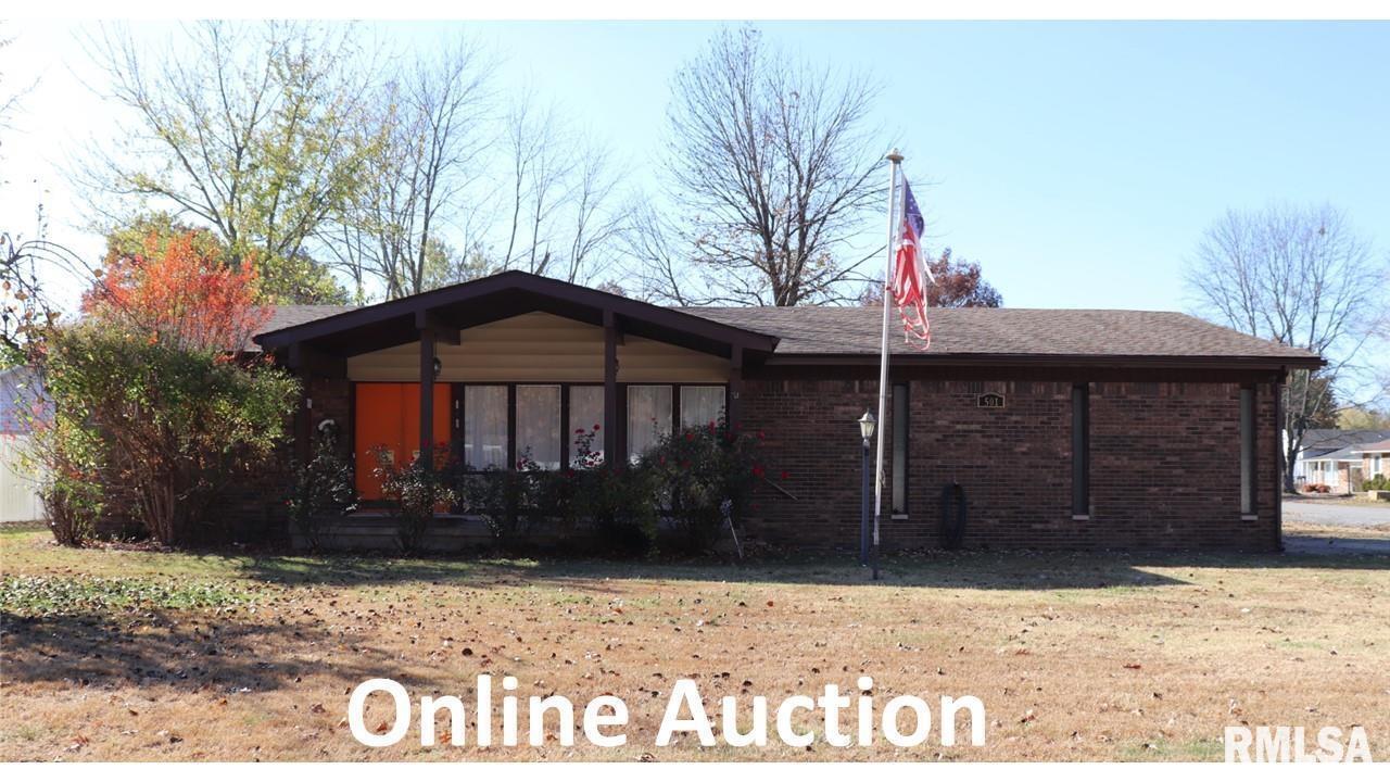 501 S Greenbriar Rd., Carterville, IL 62918