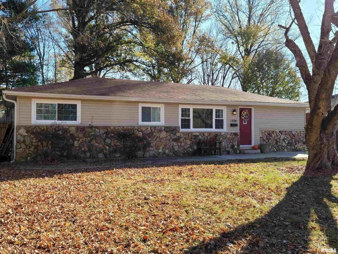 1524 Paula Dr., Mt Vernon, IL 62864