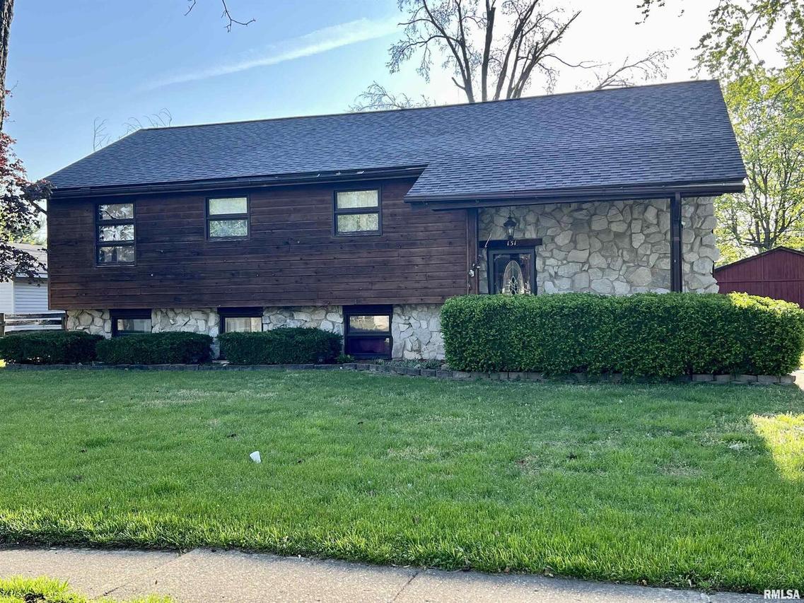 131 Breese St., Centralia, IL 62801