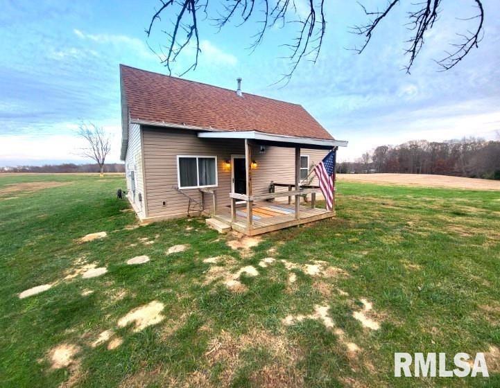 724 N Abbott Ln., Belle Rive, IL 62810