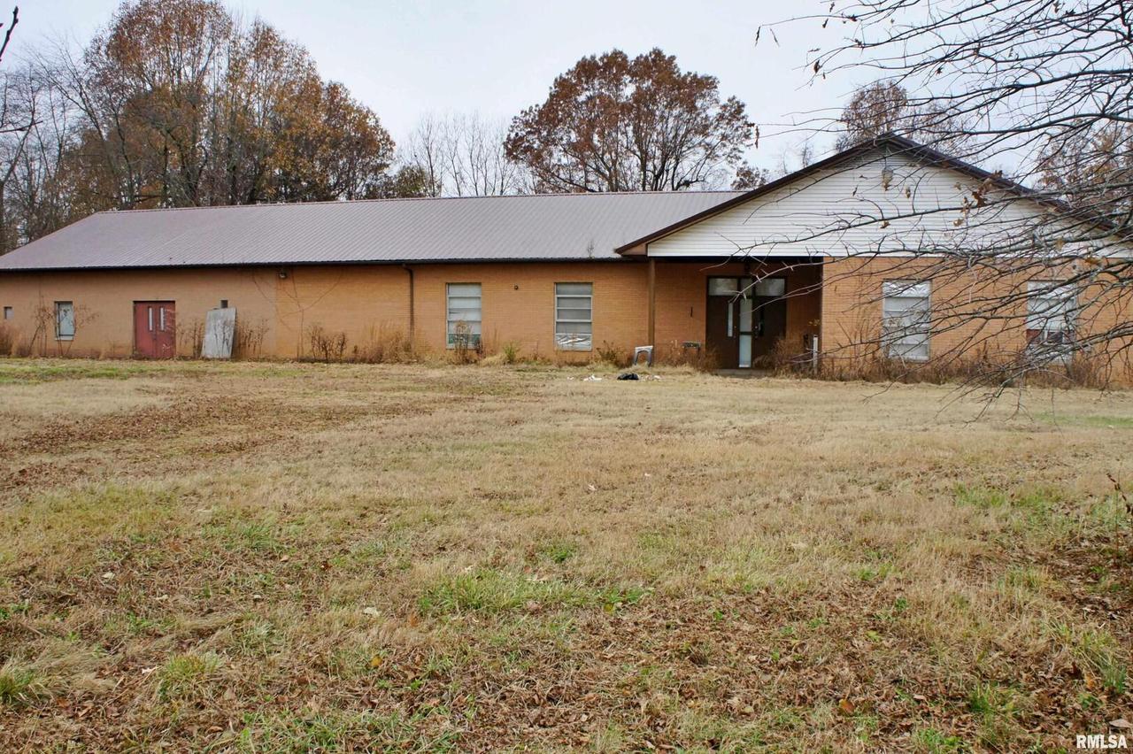 1353 Mount Sterling Rd., Brookport, IL 62910