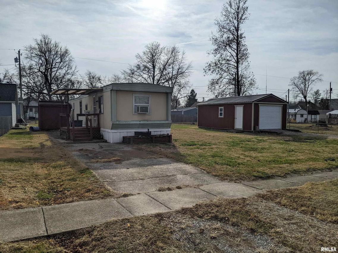 122 E Prairie St., Centralia, IL 62801