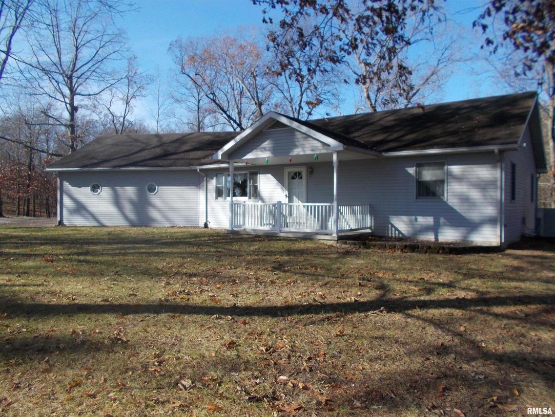 407 Casey Rd., Murphysboro, IL 62966