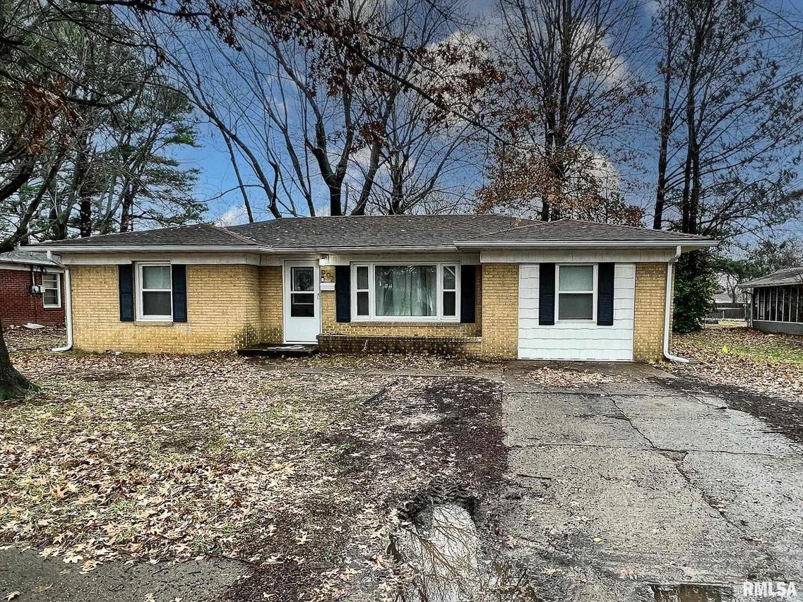 902 W Concord St., Marion, IL 62959