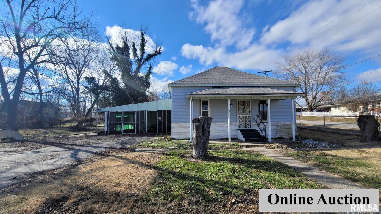 101 W Patrick St., Marion, IL 62959