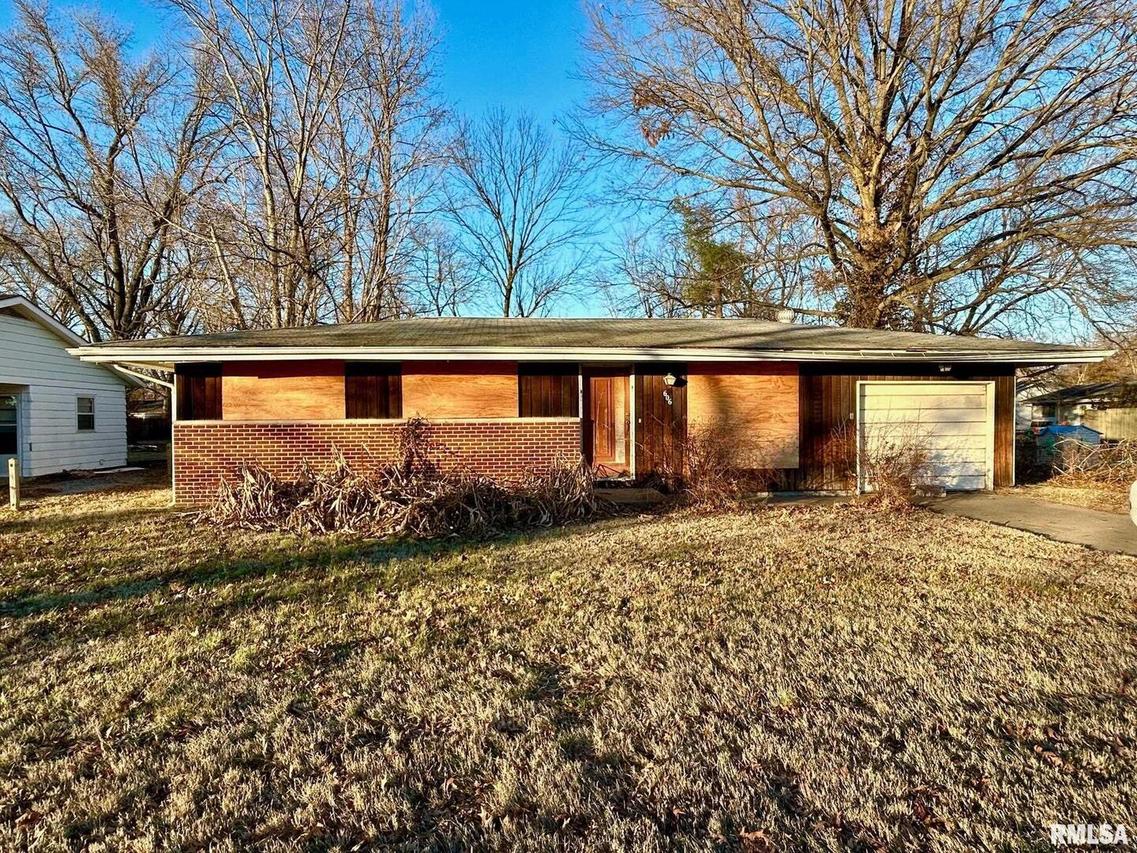 606 E Cindy St., Carbondale, IL 62901